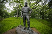 Памятник Михаилу Янковскому